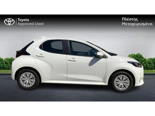 Toyota Yaris 2022 ACTIVE-thumb-5