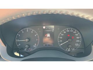 Toyota Yaris 2022 ACTIVE-thumb-10