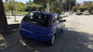 Opel Corsa 2005-thumb-11