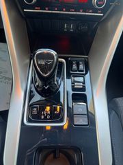 Mitsubishi Eclipse Cross 2022 2.4  PHEV 188HP _ EV PLUG IN HYBRID _ CVT _ 4WD-thumb-38