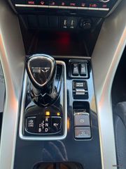 Mitsubishi Eclipse Cross 2022 2.4  PHEV 188HP _ EV PLUG IN HYBRID _ CVT _ 4WD-thumb-18