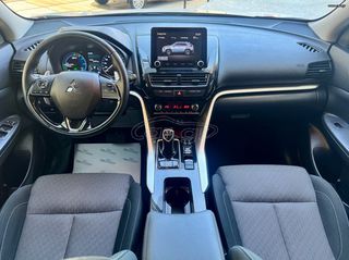 Mitsubishi Eclipse Cross 2022 2.4  PHEV 188HP _ EV PLUG IN HYBRID _ CVT _ 4WD-thumb-8