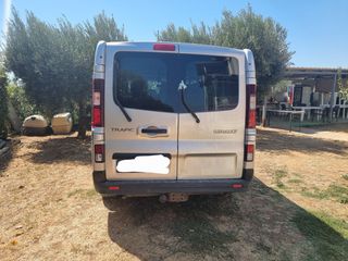 Renault Trafic 2018 TRAFIC DIESEL L2-thumb-1
