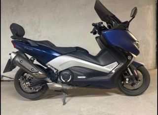 Yamaha T-Max 530 2017-thumb-1