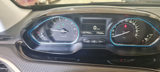 Peugeot 2008 2019 ALLURE-thumb-1