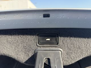 Audi A8 2005 QUATTRO 6.0 W12 LONG 450HP-thumb-15