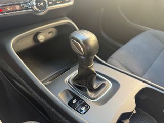 Volvo XC40 2022 ΜΟΜΕΝΤUM 1.5 T3 163HP/LED/ΕΛΛΗΝΙΚΟ/1o XEΡΙ/41.000ΧΛΜ-thumb-40