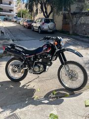 Yamaha XT 550 1983-thumb-1