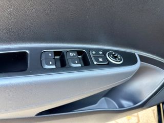 Hyundai i 10 2017 1.2 YES! PLUS-thumb-12
