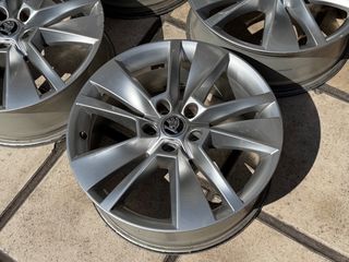 Γνήσιες 18αρες SKODA 5x112-thumb-4