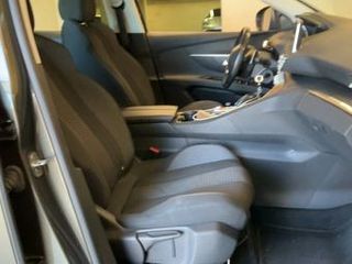 Peugeot 3008 2019-thumb-14
