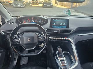 Peugeot 3008 2019-thumb-17