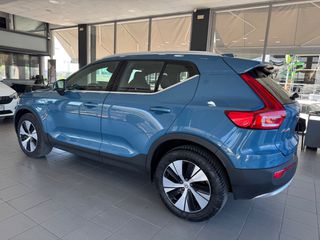 Volvo XC40 2022 1.5 262PS T5 RECHARGE PLUG-IN INSCRIPTION FACELIFT !-thumb-8