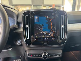 Volvo XC40 2022 1.5 262PS T5 RECHARGE PLUG-IN INSCRIPTION FACELIFT !-thumb-20
