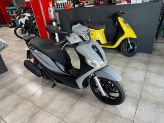 Piaggio Medley 150 2025-thumb-3