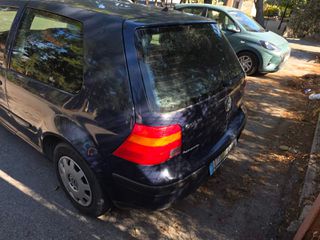 Volkswagen Golf 1999-thumb-3