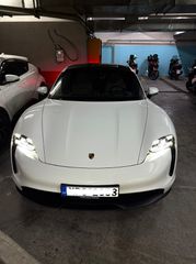Porsche Taycan 2022 4S performance 571ps