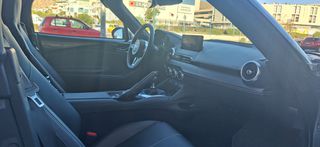 Mazda MX-5 2025 MX-5 SKYACTIV-G 132HP 1.5L 6MT IPM7 E6e EXCLUSIVE LINE-thumb-11