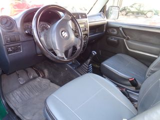 Suzuki Jimny 2006-thumb-6