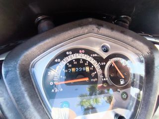 Kymco Agility 200 2011-thumb-9