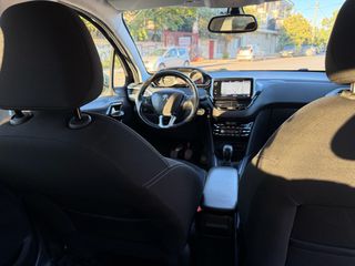 Peugeot 208 2019 Allure 82hp | CarPlay | Navigation ΔΕΣΜΕΥΤΗΚΕ-thumb-17
