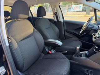 Peugeot 208 2019 Allure 82hp | CarPlay | Navigation ΔΕΣΜΕΥΤΗΚΕ-thumb-18