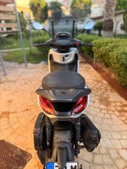 Piaggio Beverly 400 2023 Sport-thumb-3