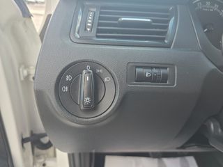 Skoda Rapid 2018 1.6 TDI ELEGANCE-thumb-23