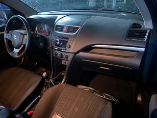 Suzuki Swift 2017-thumb-1