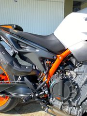 KTM 890 Duke R 2020 EXTRA  4500+€-thumb-12