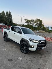 Toyota Hilux 2023