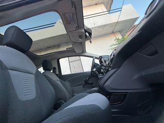 Ford Ka 2014-thumb-17