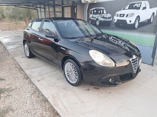 Alfa Romeo Giulietta 2010-thumb-1