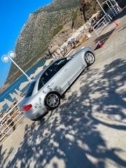 Audi A4 2011 B8-thumb-2