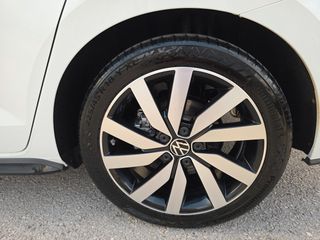 Volkswagen Touran 2021 2.0 DIESEL MASSAGE PANORAMA R-LINE DSG-thumb-55