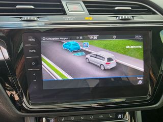 Volkswagen Touran 2021 2.0 DIESEL MASSAGE PANORAMA R-LINE DSG-thumb-22