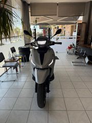 Piaggio Beverly 310S 2023 ΠΛΗΡΕΣ ΙΣΤΟΡΙΚΟ SERVICE-thumb-2