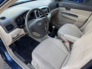 Hyundai Accent 2006-thumb-10