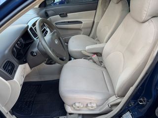 Hyundai Accent 2006-thumb-11