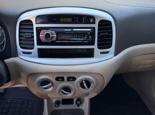 Hyundai Accent 2006-thumb-17