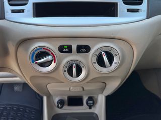 Hyundai Accent 2006-thumb-18