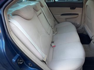 Hyundai Accent 2006-thumb-25