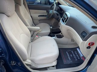 Hyundai Accent 2006-thumb-28