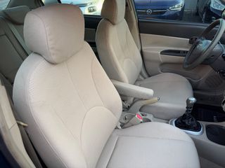 Hyundai Accent 2006-thumb-29