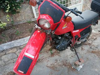 Honda XLR 1983 XLR250-thumb-2