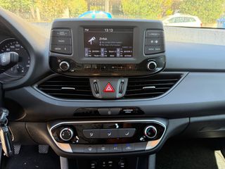Hyundai i 30 2019 1.4 ΒΕΝΖΙΝΗ ΑΨΟΓΟ-thumb-12