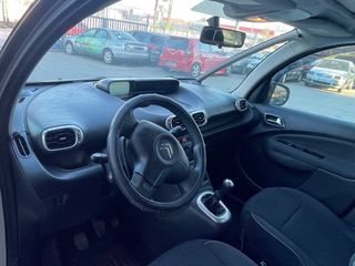 Citroen C3 Picasso 2010-thumb-6