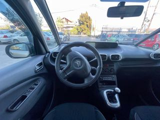 Citroen C3 Picasso 2010-thumb-9