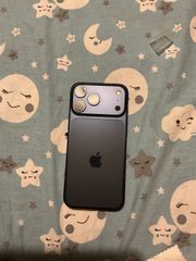 iPhone 17 pro max-thumb-1
