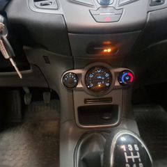 Ford Fiesta 2016 1.25 TREND-thumb-16